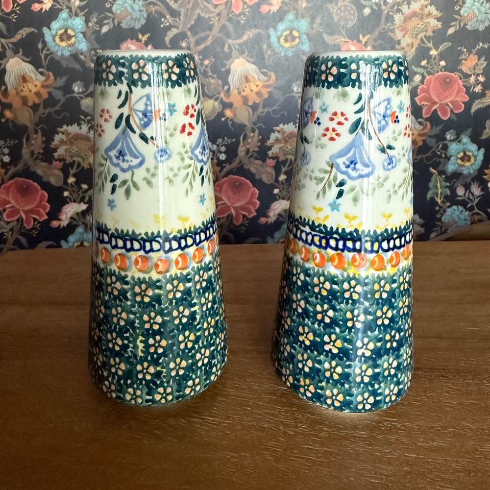 Floral Patterned Ceramic polish pottery salt and pepper